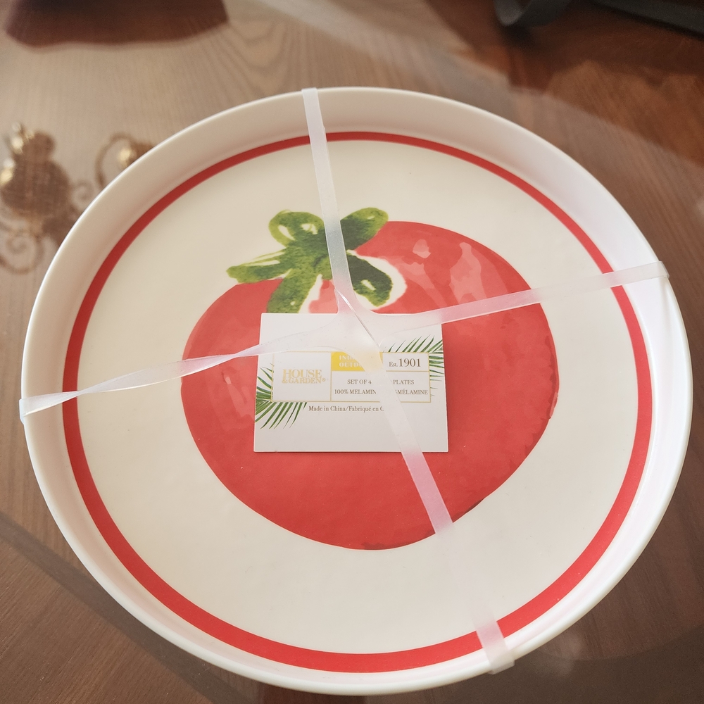NWT House & Garden Tomato Design Indoor Outdoor Melamine Salad Plates, Set Of 4